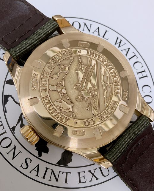 IWC Pilot's UTC IW326103 Image 4